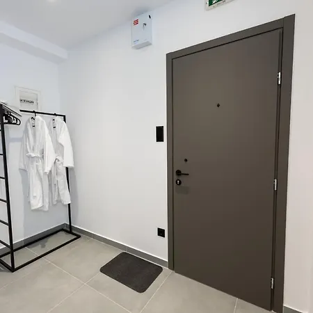 Apartment Frourio α1